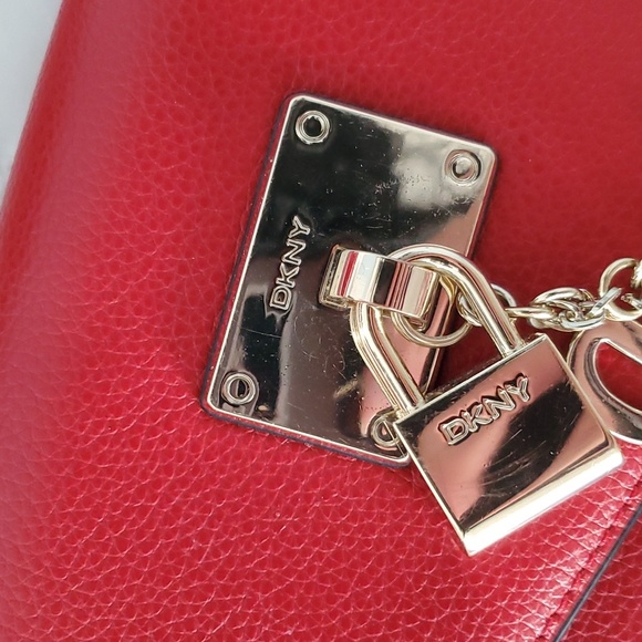 Dkny red purse - Picture 5 of 6